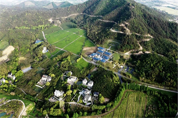 泰康生命关怀解决方案：全面照护，守护生命的最后一程 (3).jpg